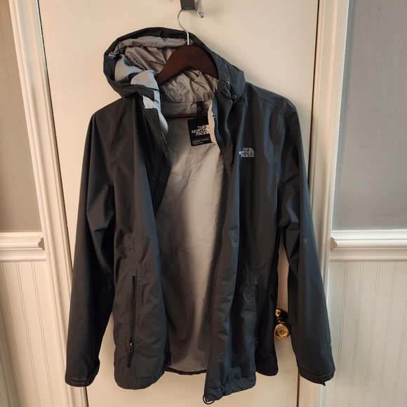 The North Face Jackets & Blazers - Northface Grey Hooded Light Jacket XL Women